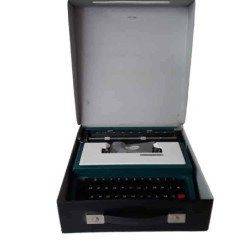 Macchina da scrivere Underwood 315 Olivetti con custodia